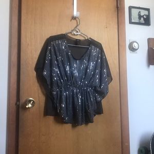 Grey sparkle top